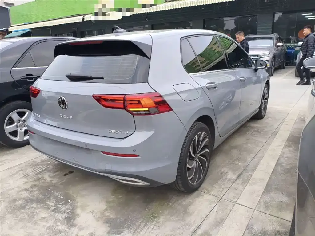 Volkswagen Golf 2022 из CN, фото 7