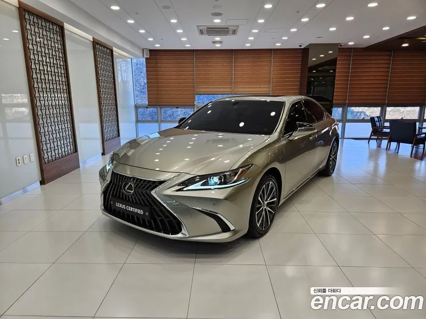 Lexus ES 2023 из KR, фото 1