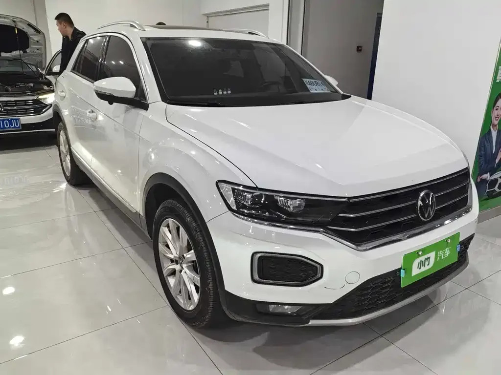 Volkswagen T-Roc 2023 из CN, фото 3