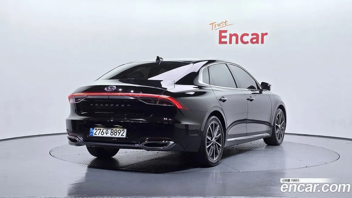 Hyundai Grandeur 2022 из KR, фото 2