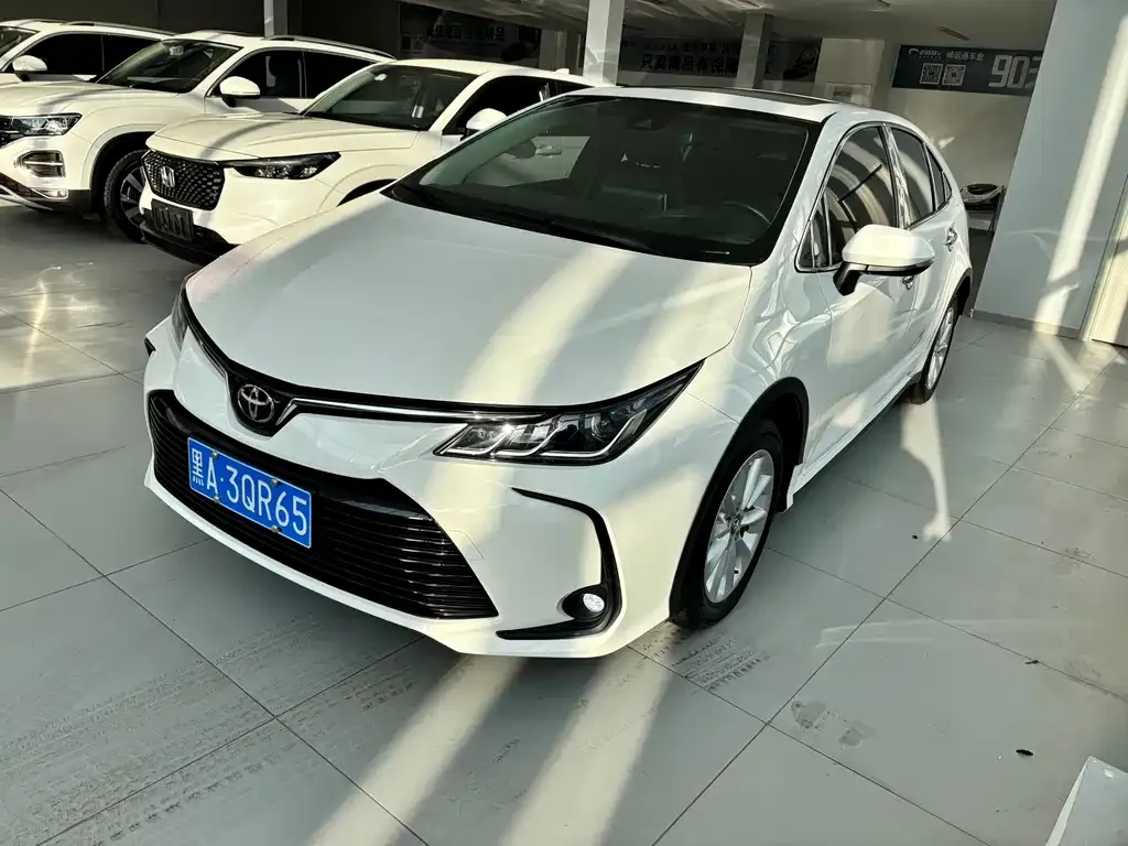 Toyota Corolla 2022 из CN, фото 3