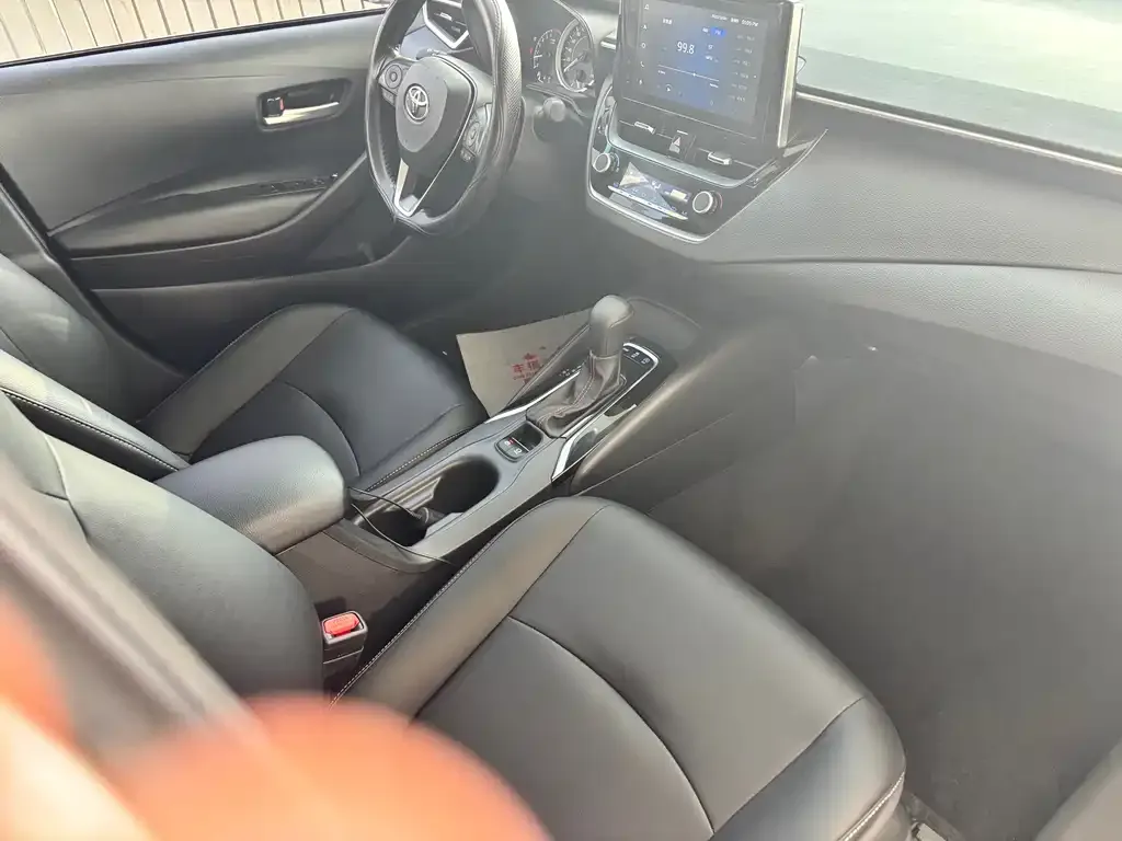 Toyota Corolla 2022 из CN, фото 7
