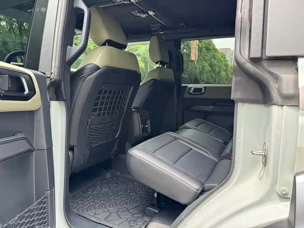 Ford Bronco 2025 из CN, фото 10