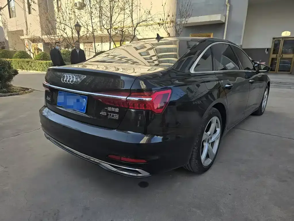 Audi A6L 2023 из CN, фото 6