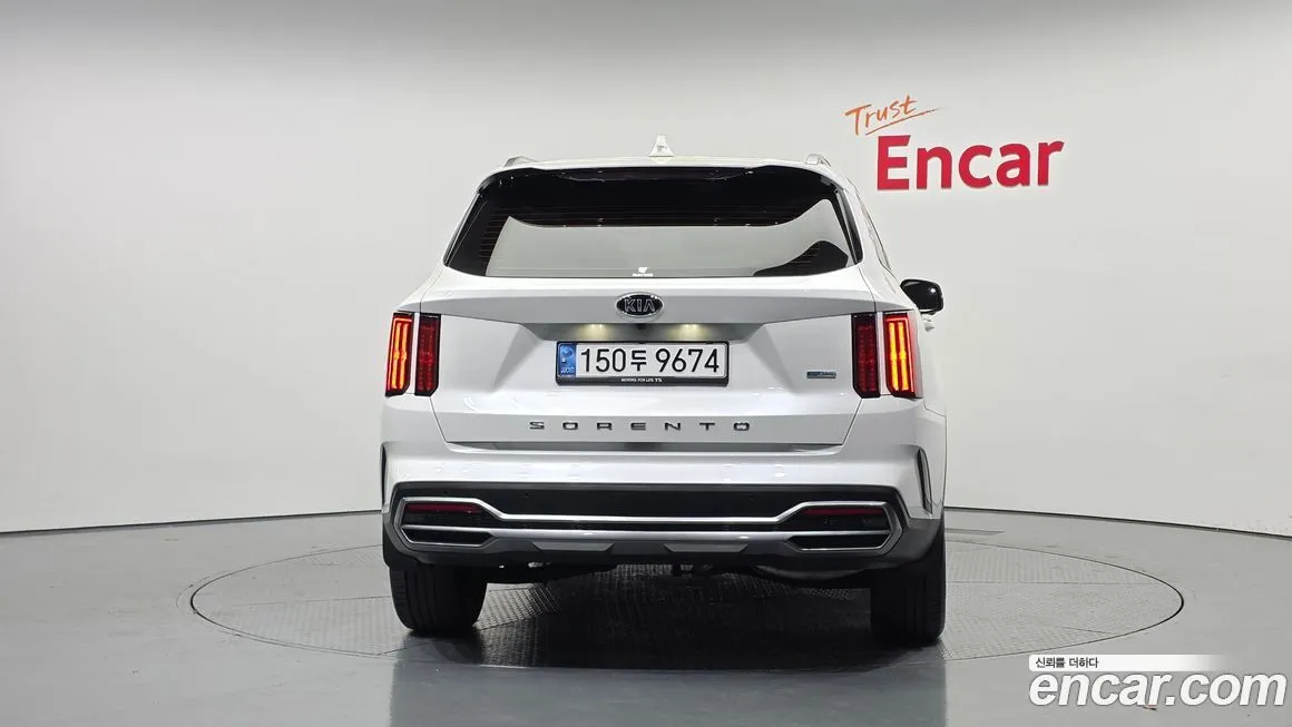 Kia Sorento — фото 4