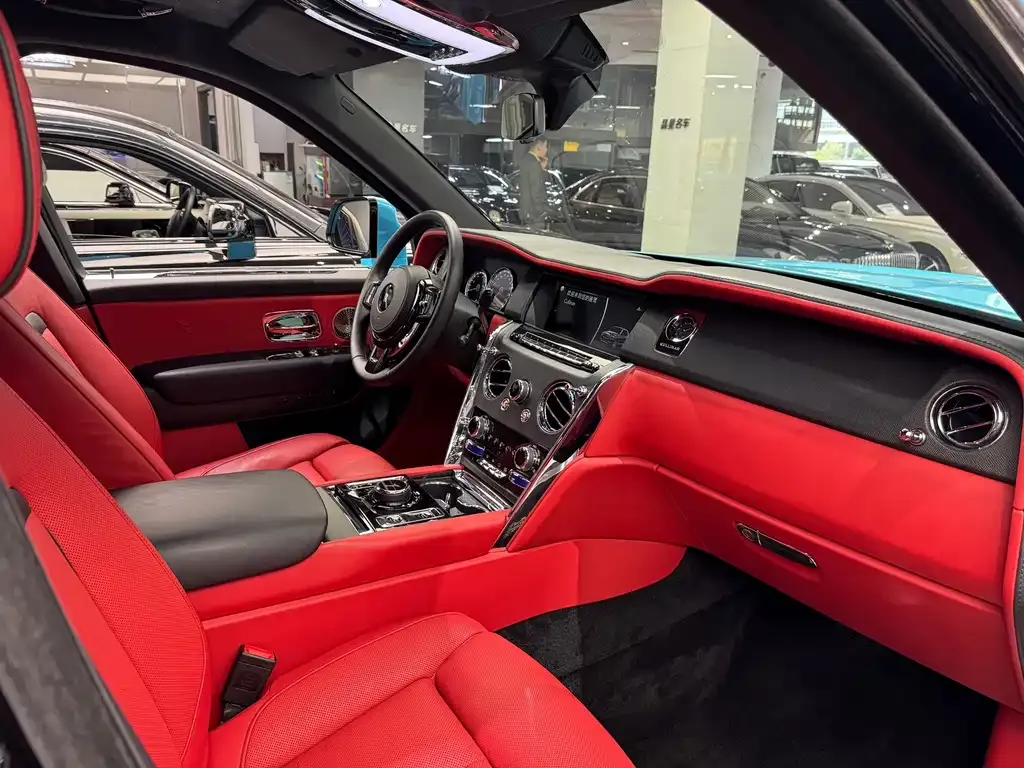 Rolls-Royce Cullinan 2021 из CN, фото 6