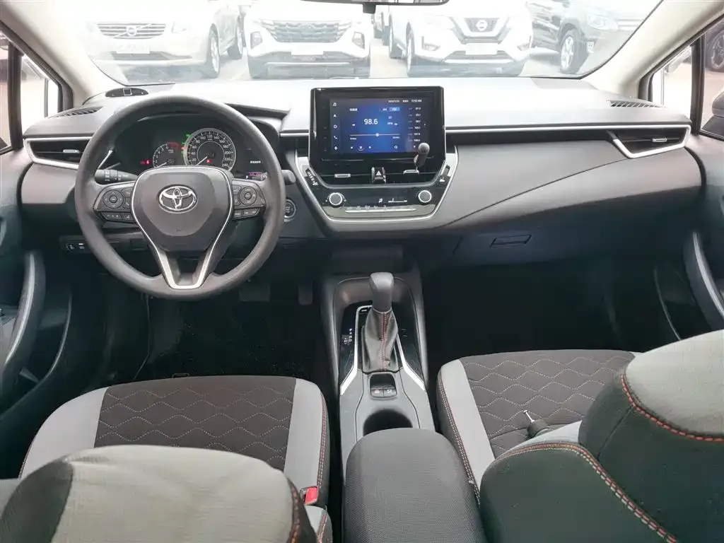 Toyota Corolla 2022 из CN, фото 10