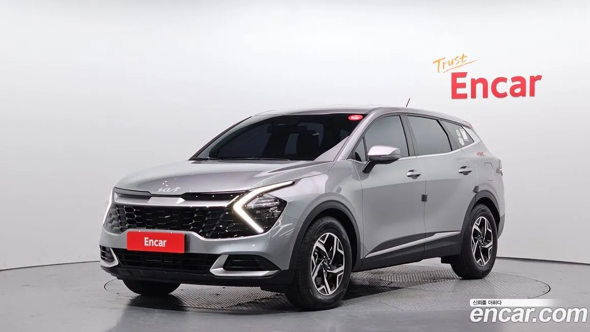 Kia Sportage — фото 1