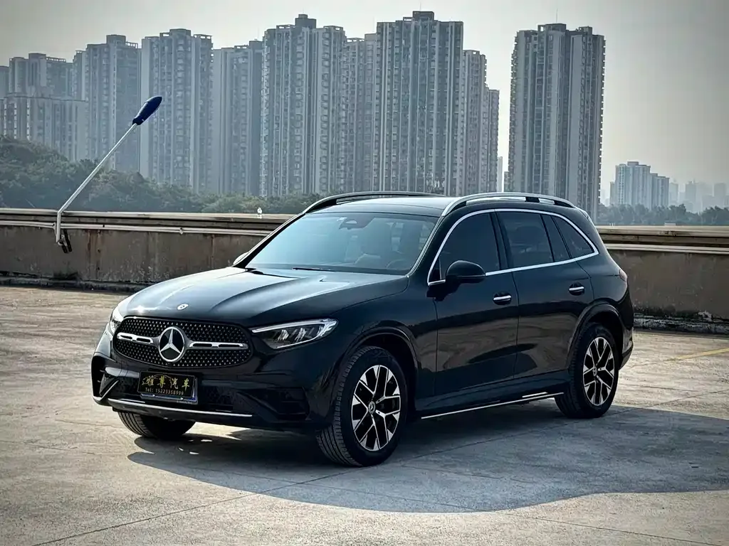 Mercedes-Benz GLC 2023 из CN, фото 1