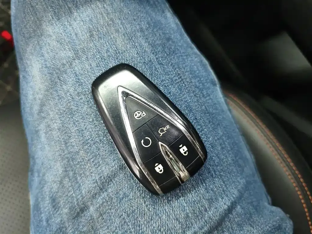 Changan UNI-V 2022 из CN, фото 9