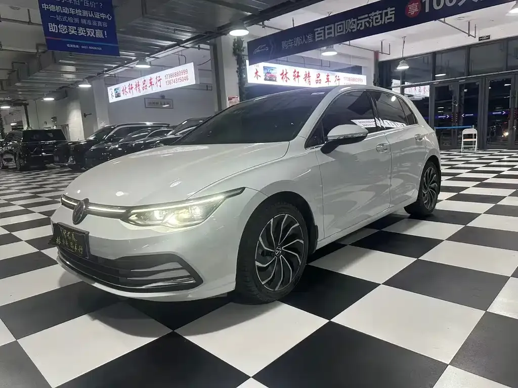 Volkswagen Golf 2021 из CN, фото 1