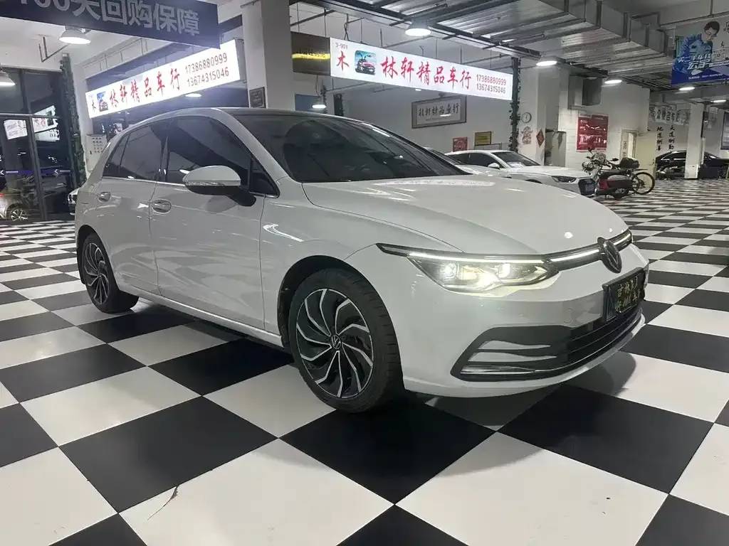 Volkswagen Golf 2021 из CN, фото 3