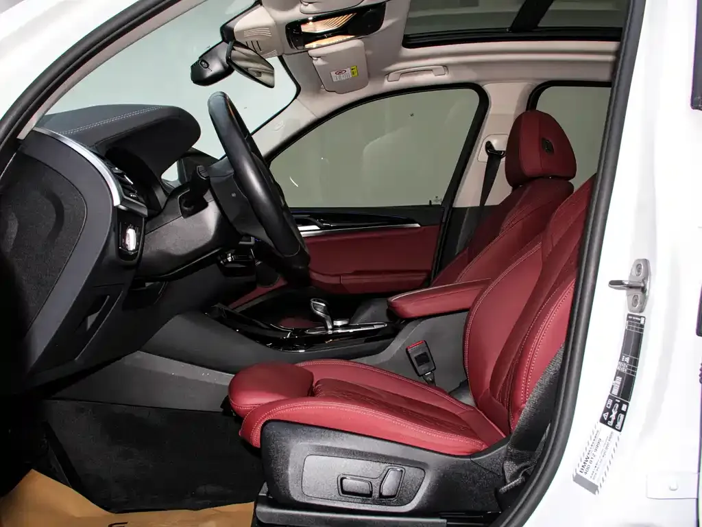 BMW X3 2024 из CN, фото 8