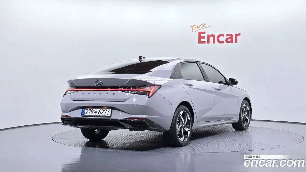 Hyundai AVANTE 2021 из KR, фото 2