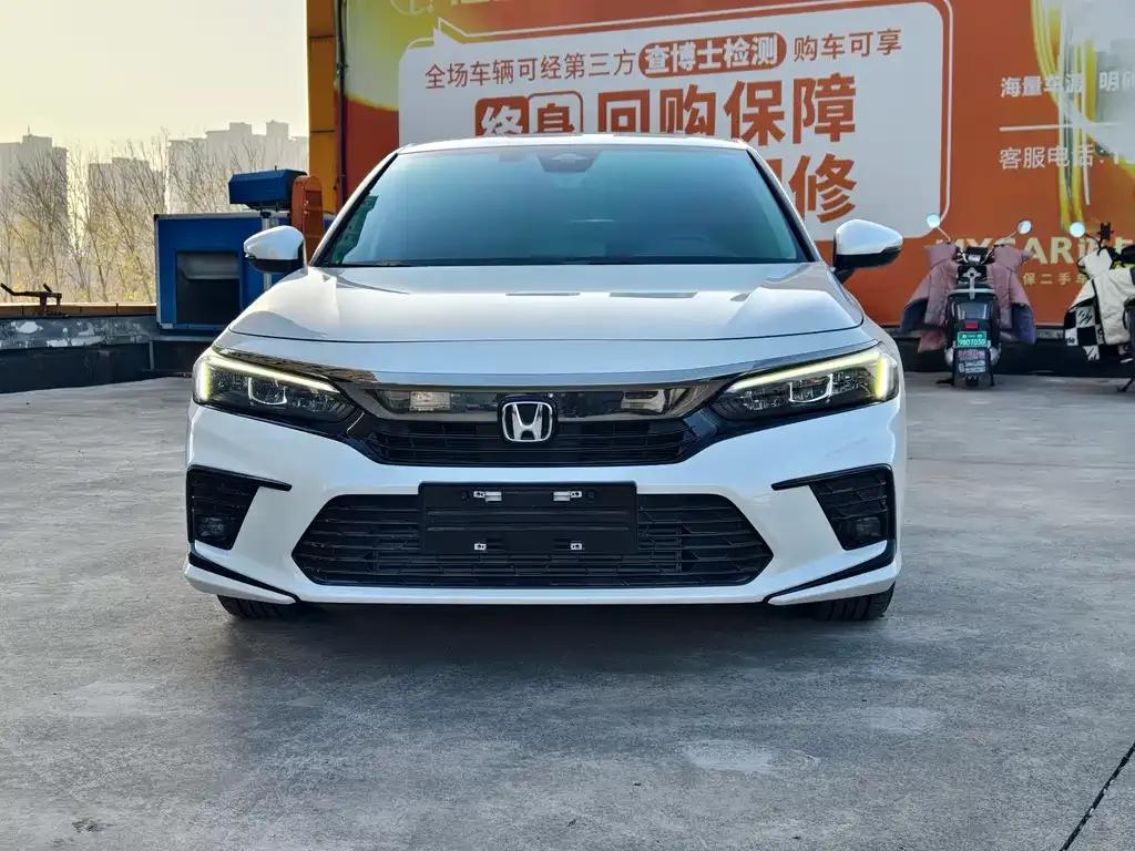 Honda Civic 2023 из CN, фото 2