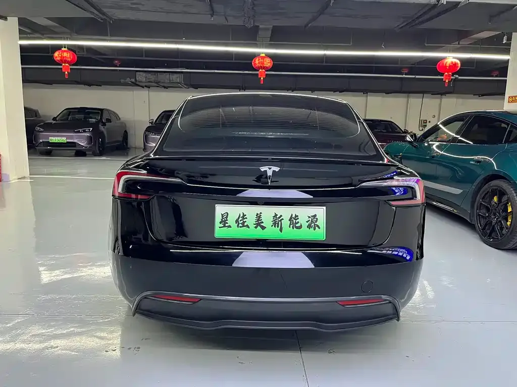 Tesla Model 3 2023 из CN, фото 10