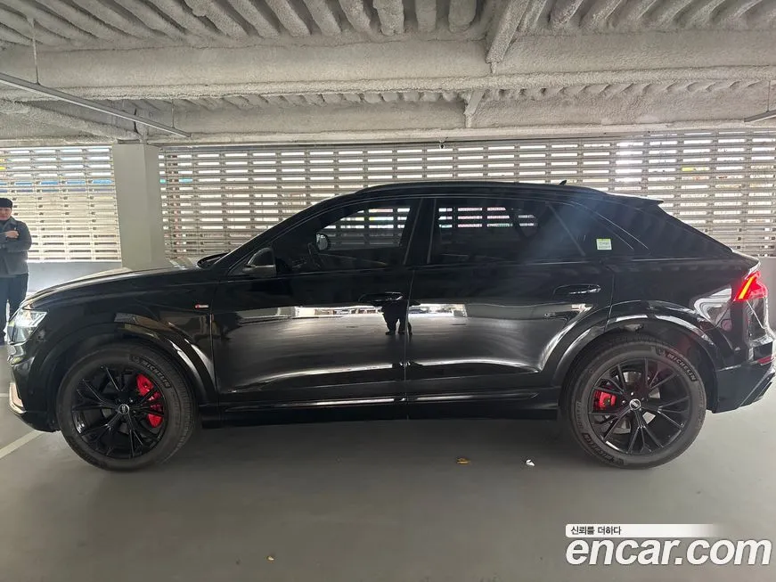 Audi Q8 2022 из KR, фото 4