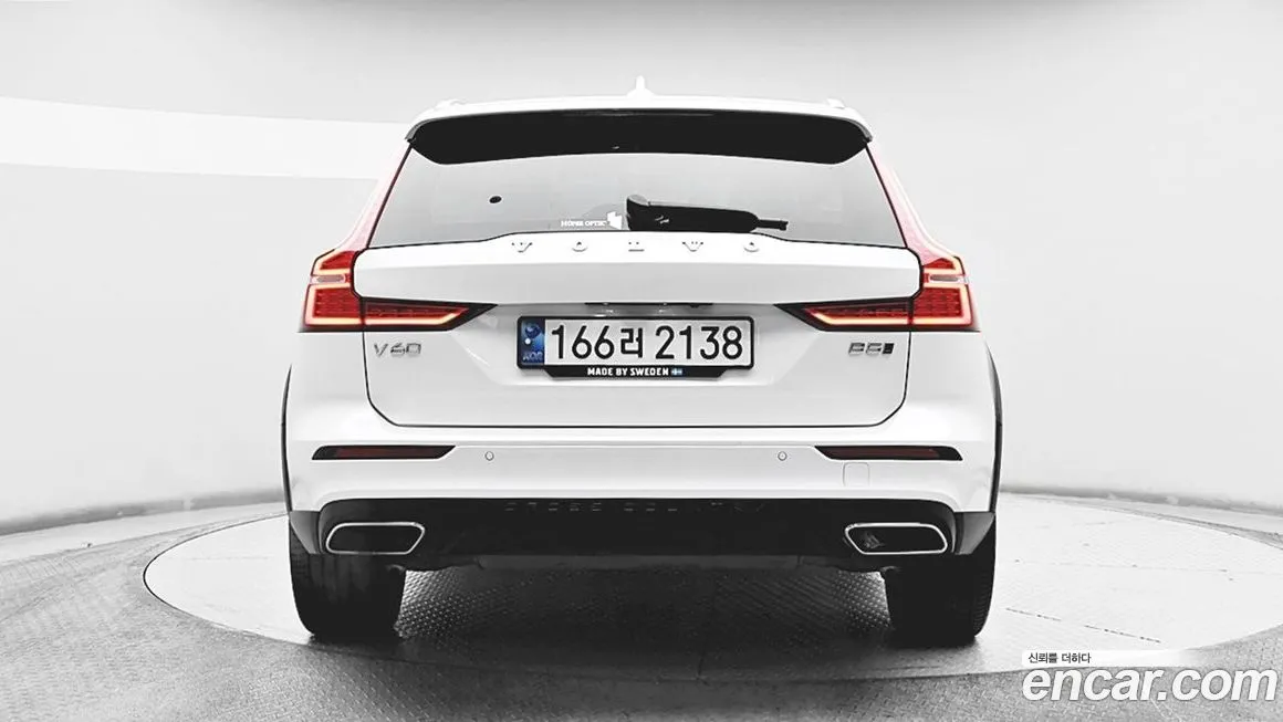 Volvo V60 — фото 2