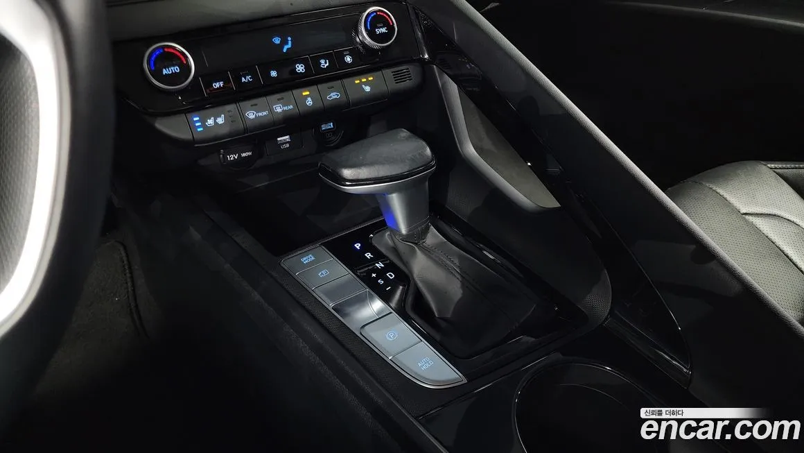 Hyundai AVANTE 2022 из KR, фото 9