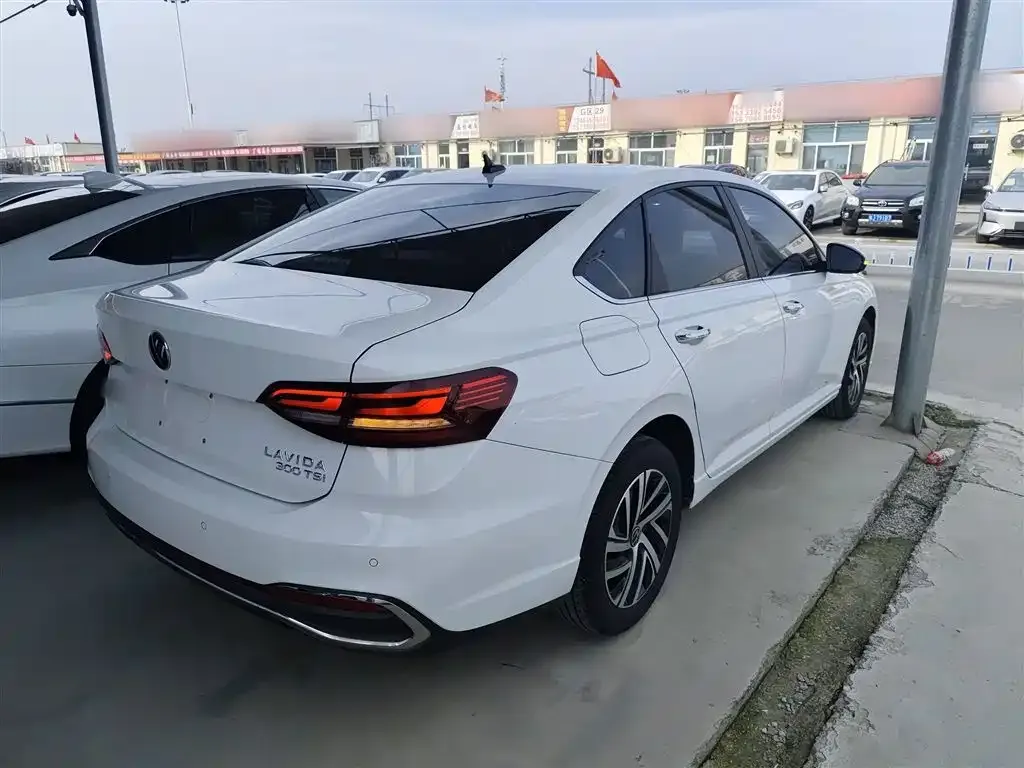 Volkswagen Lavida 2024 из CN, фото 7