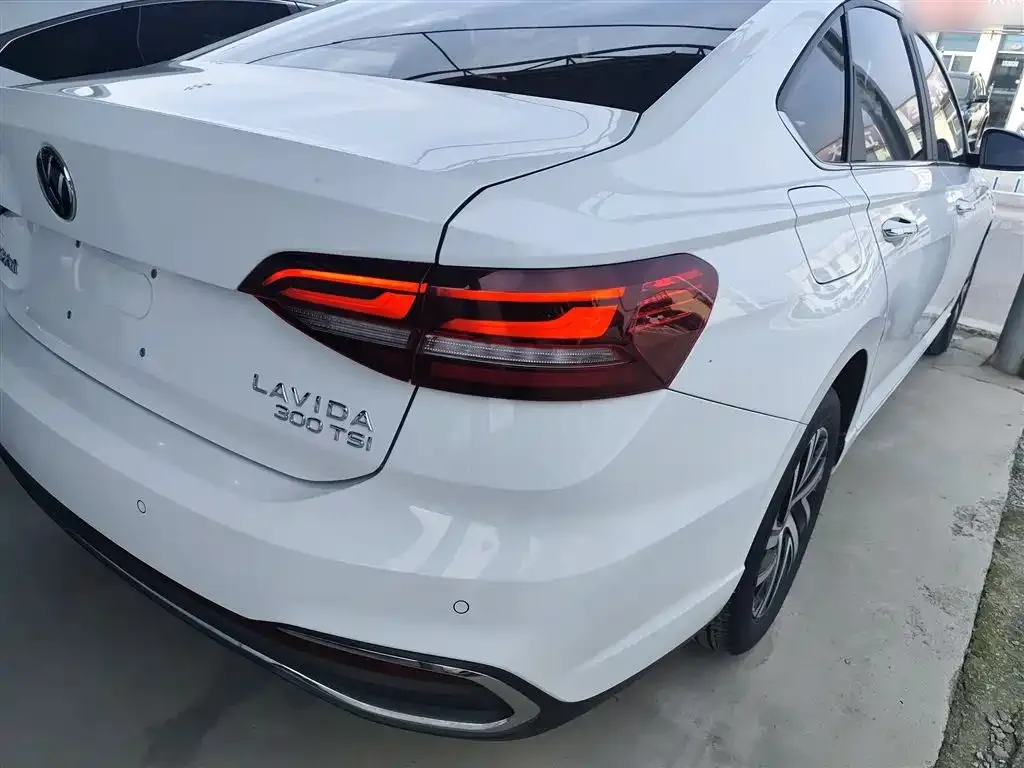 Volkswagen Lavida 2024 из CN, фото 8