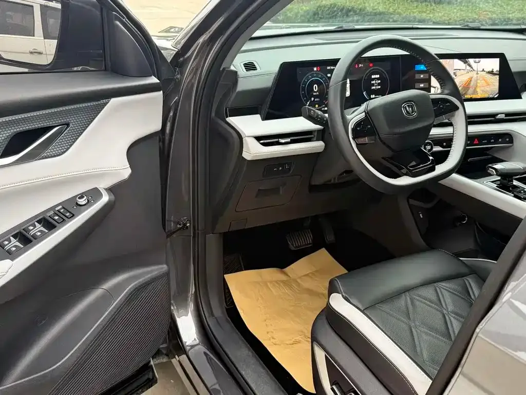 Changan CS75PLUS 2023 из CN, фото 6