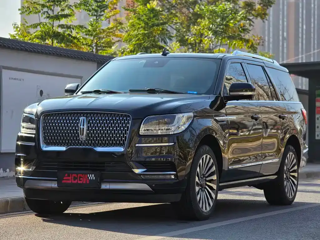 Lincoln Navigator 2021 из CN, фото 1