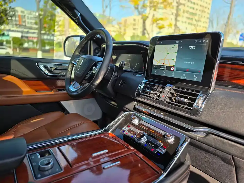 Lincoln Navigator 2021 из CN, фото 8