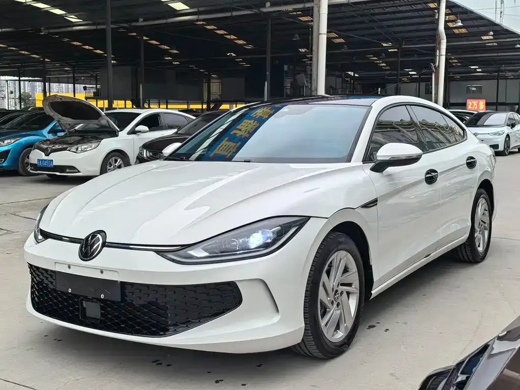 Volkswagen Lamando 2023 из CN, фото 1