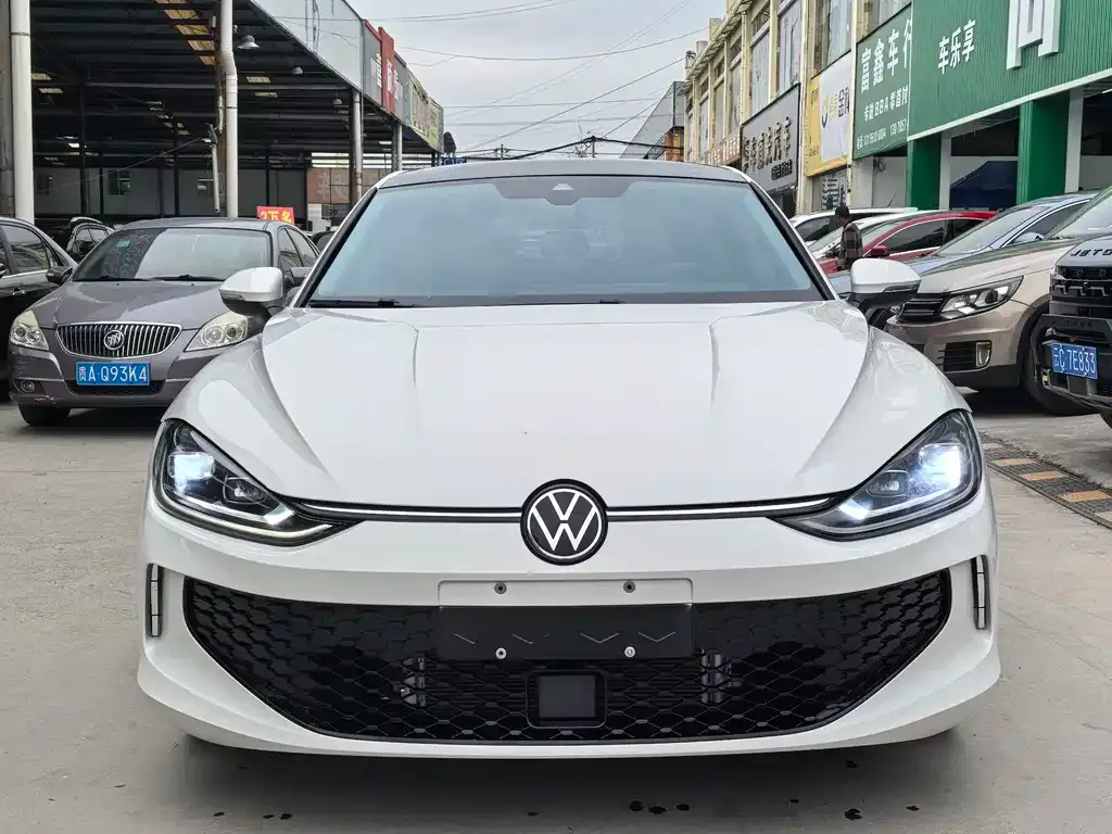 Volkswagen Lamando 2023 из CN, фото 2
