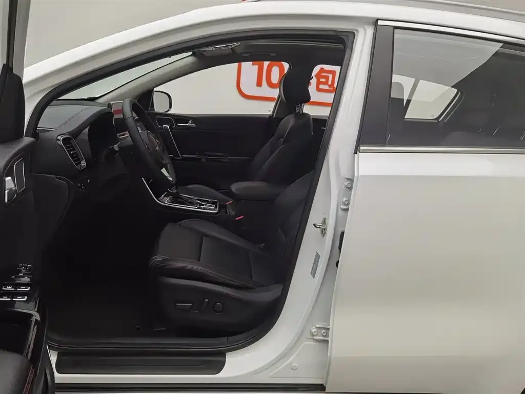 Kia KX5 2022 из CN, фото 10