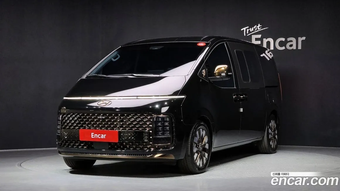 Hyundai Staria 2024 из KR, фото 1
