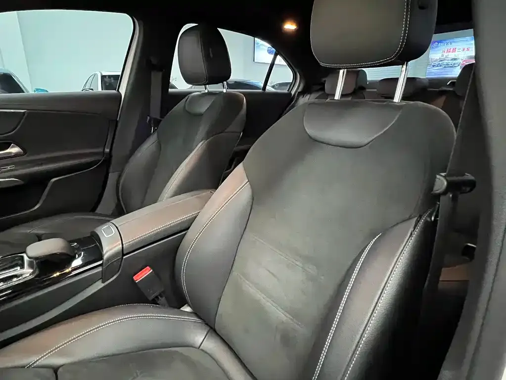 Mercedes-Benz A-Class 2022 из CN, фото 7