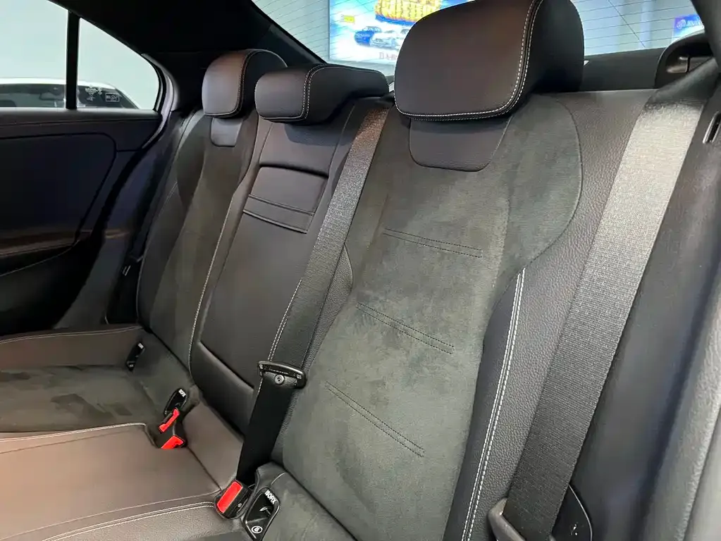 Mercedes-Benz A-Class 2022 из CN, фото 9