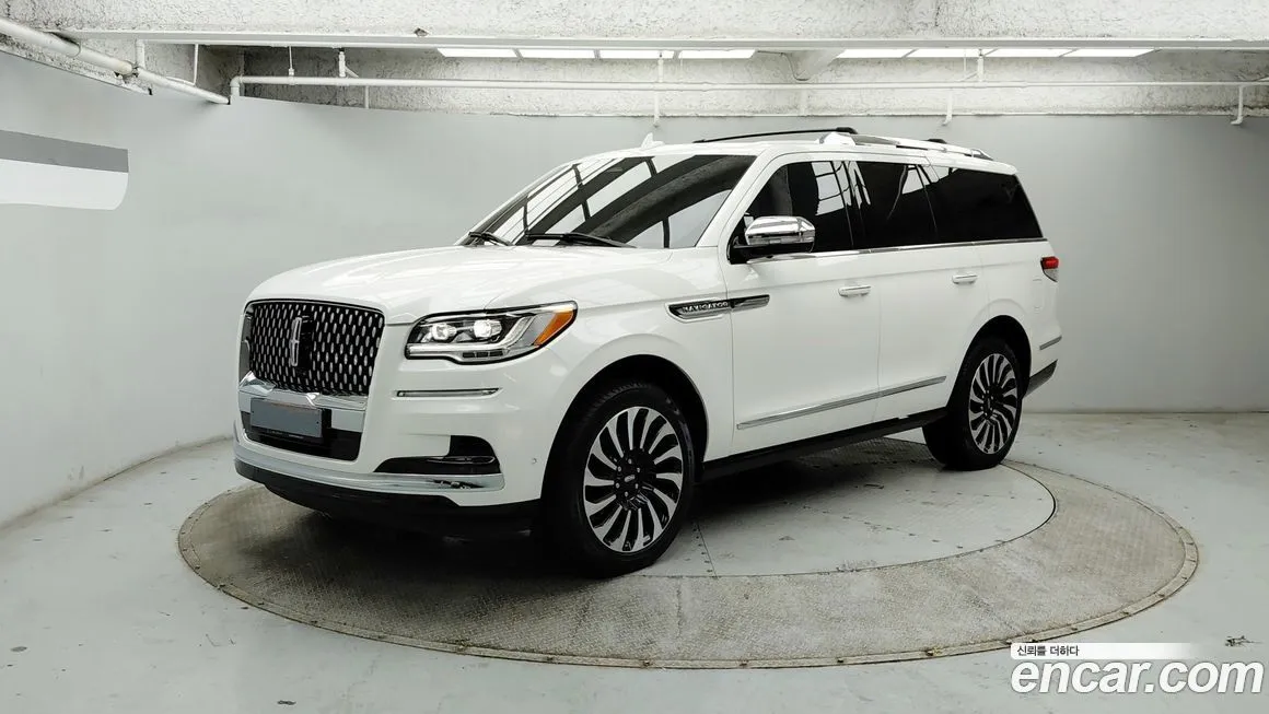Lincoln Navigator