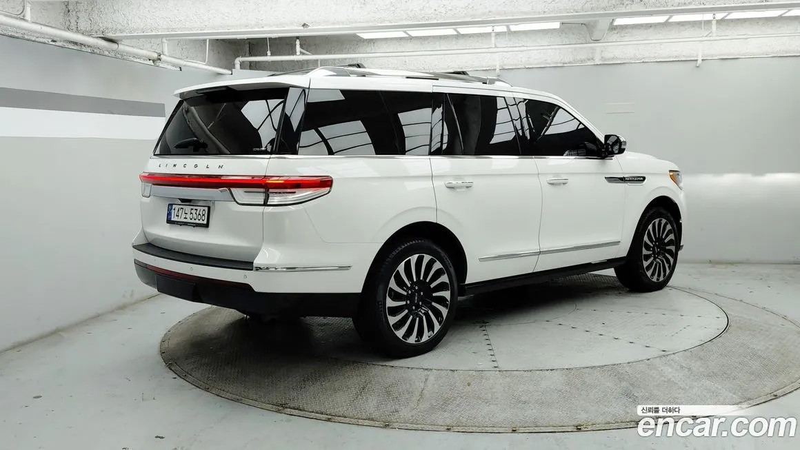 Lincoln Navigator 2023 из KR, фото 4