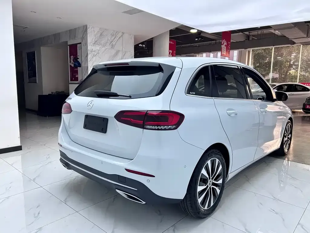 Mercedes-Benz B-Class 2023 из CN, фото 7
