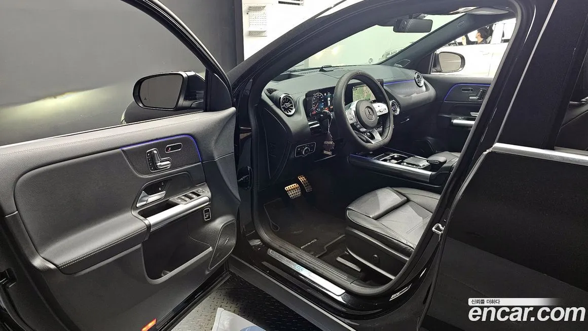 Mercedes-Benz EQA — фото 10