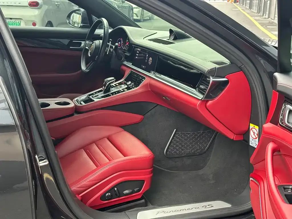 Porsche Panamera 2022 из CN, фото 9