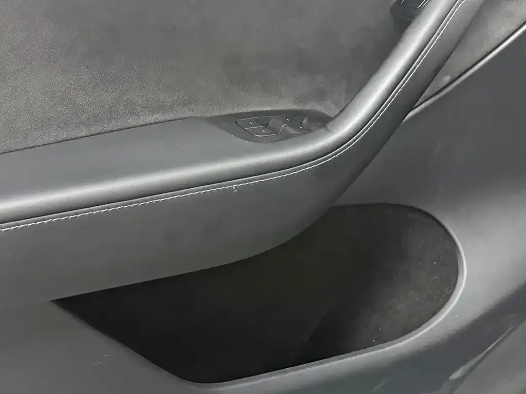 Tesla Model Y 2022 из CN, фото 5