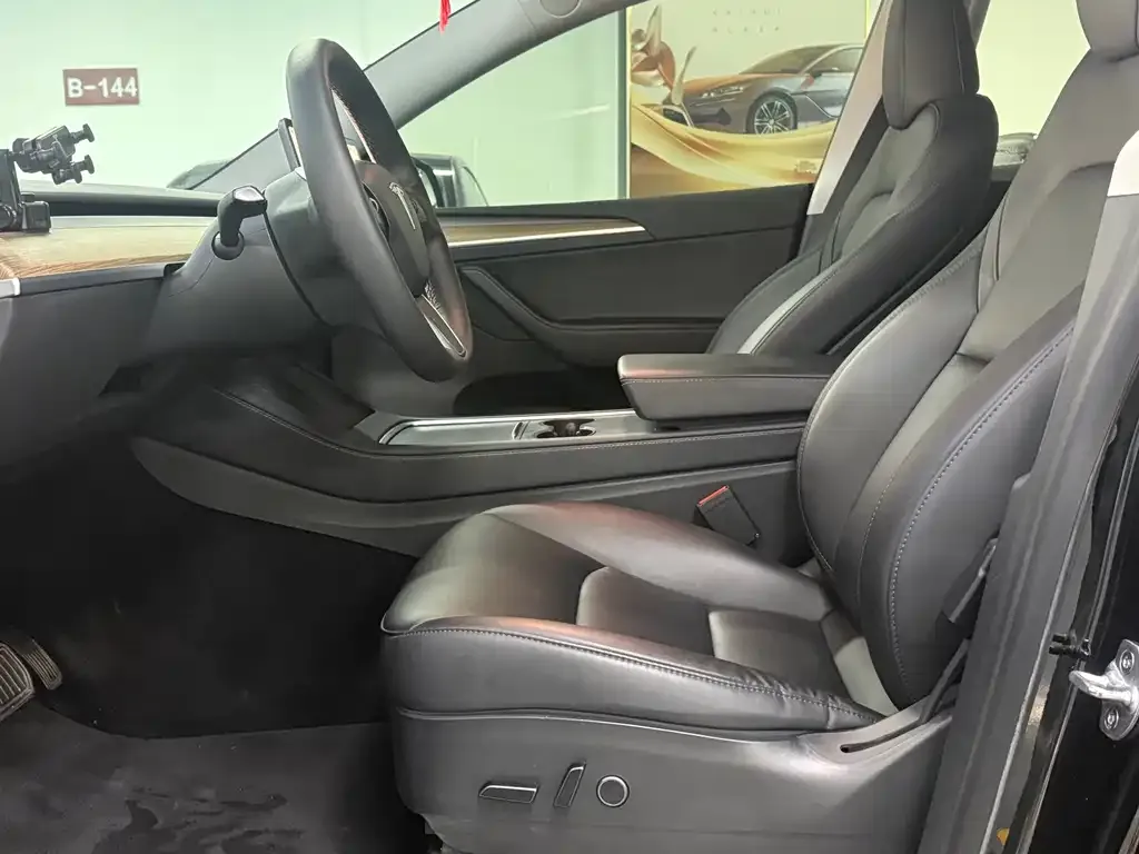 Tesla Model Y 2022 из CN, фото 6