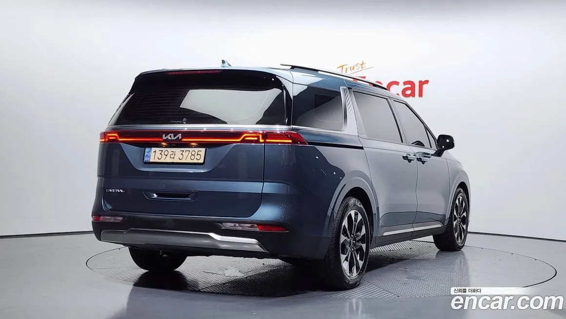 Kia Carnival 2023 из KR, фото 2