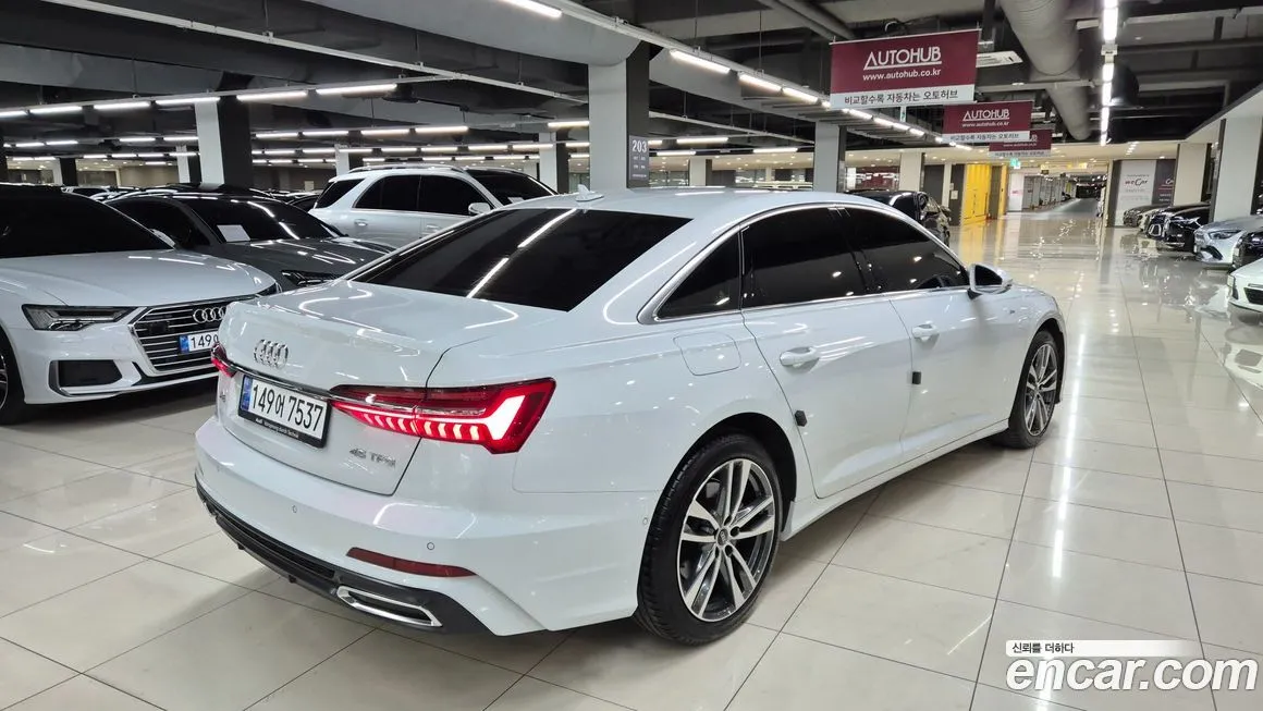 Audi A6 — фото 5