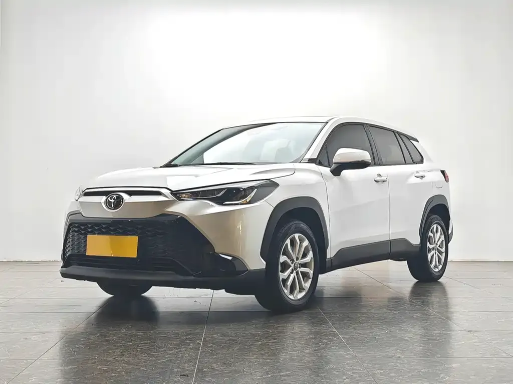 Toyota Frontlander 2023 из CN, фото 1