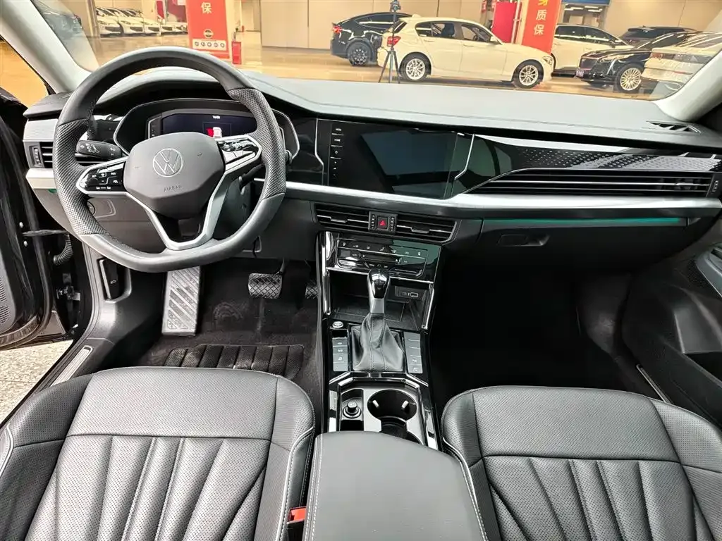 Volkswagen Passat 2024 из CN, фото 10