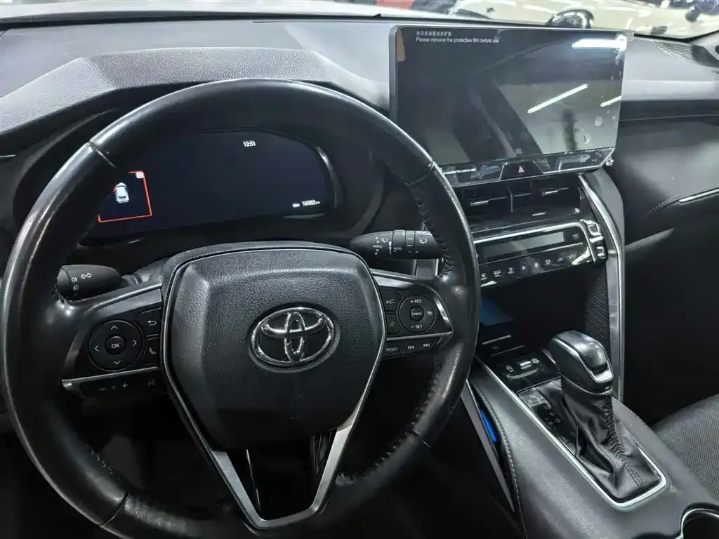 Toyota Venza 2023 из CN, фото 8