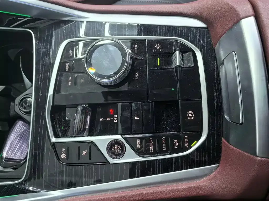 BMW X6 2023 из CN, фото 7