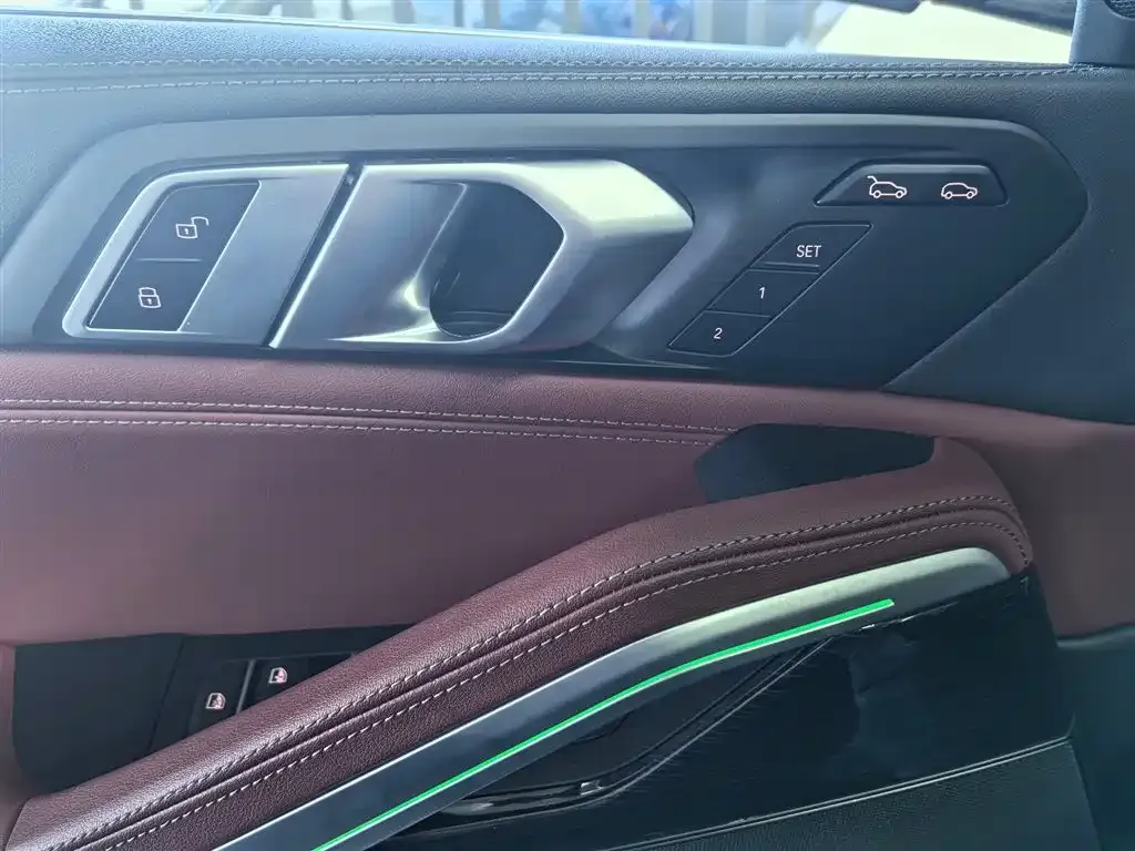 BMW X6 2023 из CN, фото 8