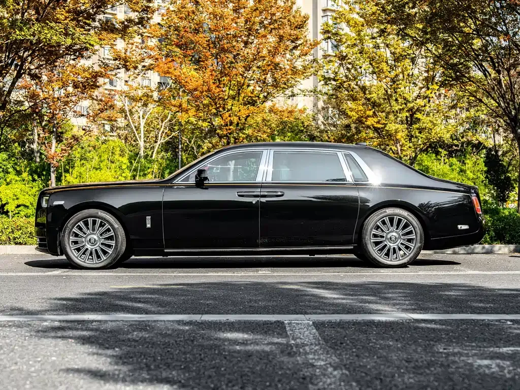 Rolls-Royce Phantom 2022 из CN, фото 3
