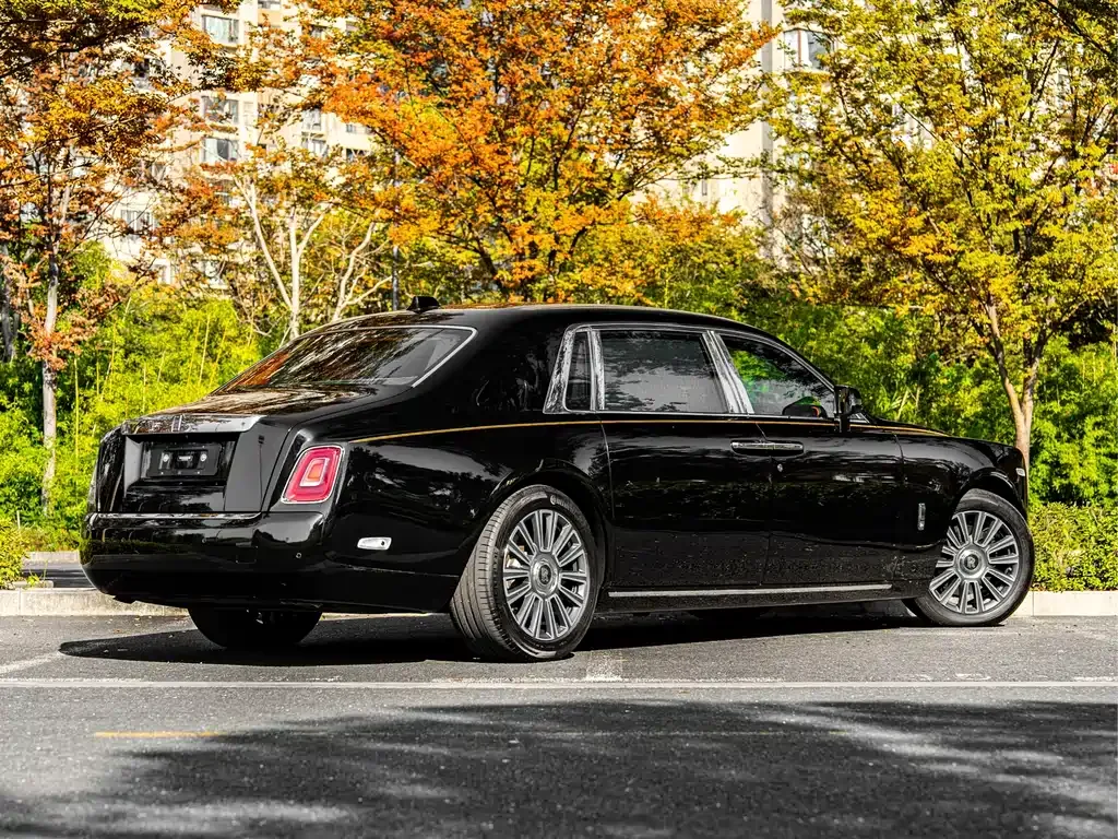 Rolls-Royce Phantom 2022 из CN, фото 6